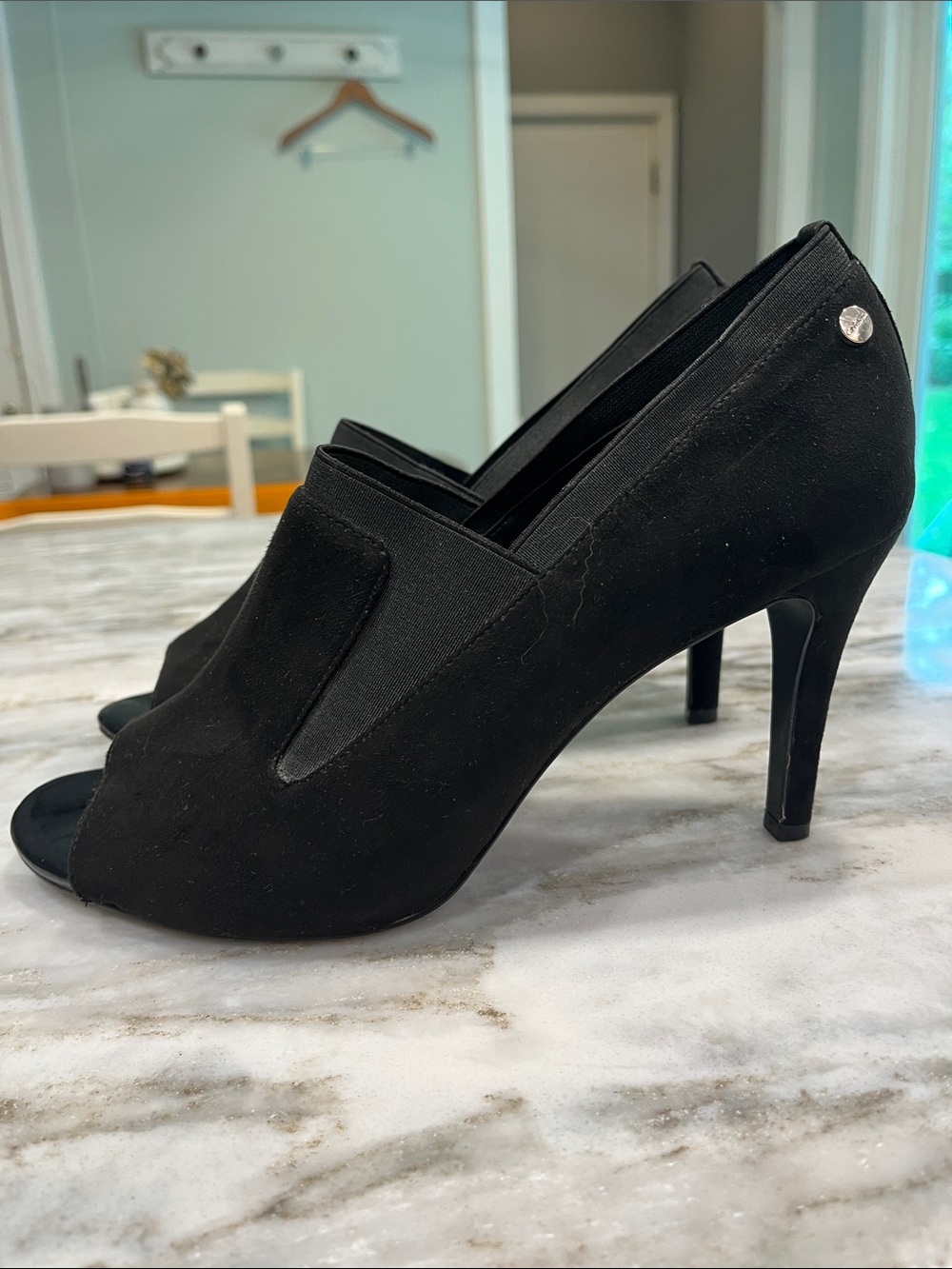 Calvin Klein Size 9.5 Women’s Black Peep-Toe Suede Heels